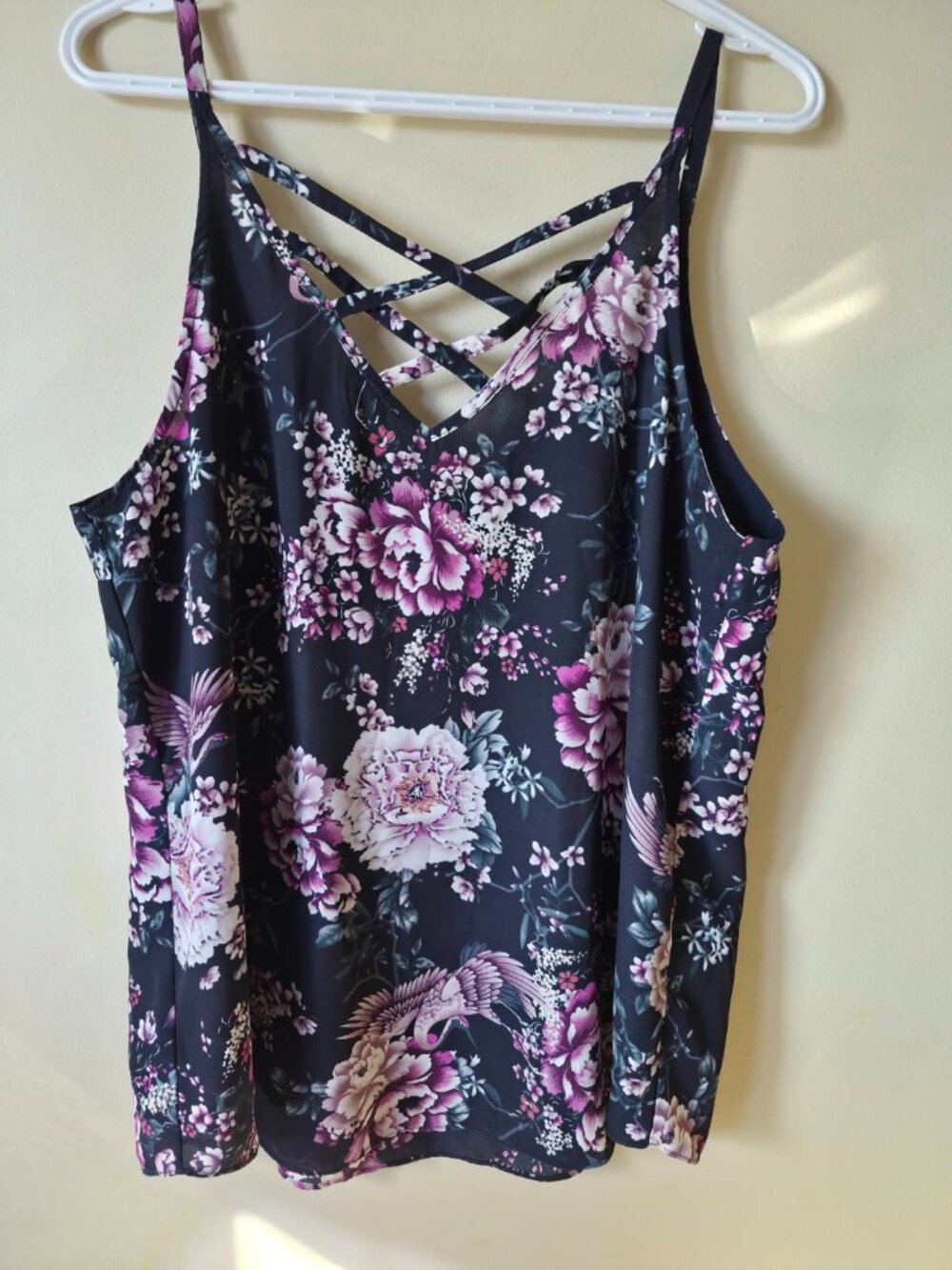 Kismet floral camisole top, size L